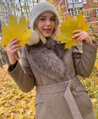 Мои услуги настолько разнообразны, что ты точно найдешь то, что искал.
💋 Моя опытность и креативность помогут нам воплотить в жизнь все твои мечты. Фото настоящие и говорят сами за себя – я манящая, сексуальная и безумно женственная.
🌟 Обо мне ходят лестные отзывы о высоком качестве моих услуг, об умении доставлять незабываемое удовольствие. Захватывающее приключение в Москве ждет тебя именно в моей компании.
🌆 Живу в Москве, где всегда готова окунуть тебя в мир настоящего наслаждения и эротических приключений.
💫 Тебе осталось только одно – связаться со мной и открыть дверь в мир страсти и наслаждения. Жду с нетерпением встречи с тобой!💋 Александра